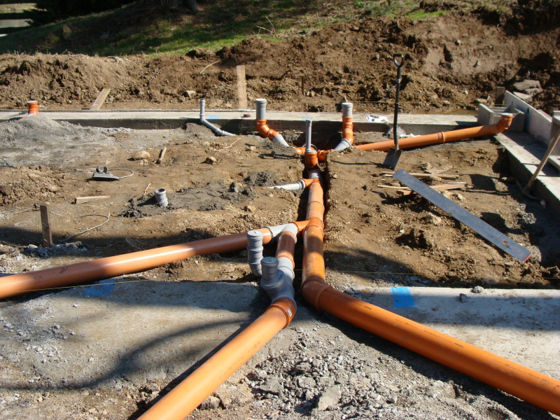 Instalatérské práce – montáž vodovodního potrubí